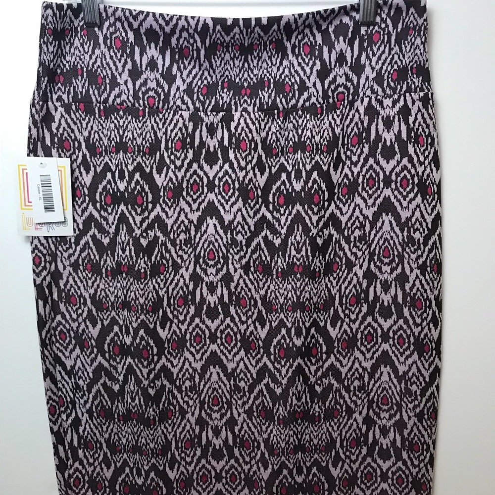 NWT LuLaRoe Cassie pencil skirt